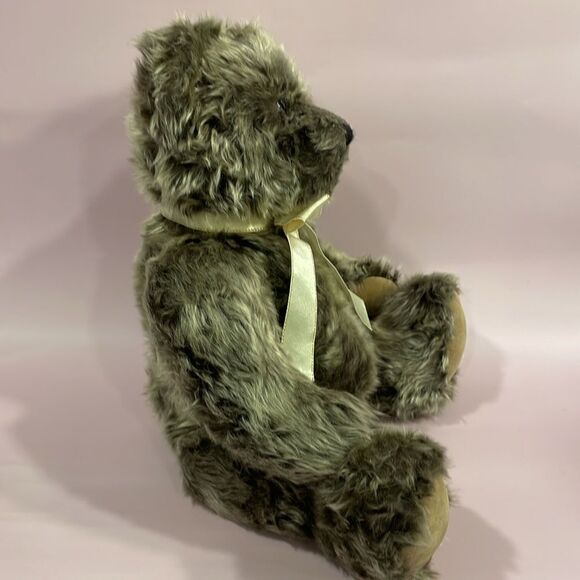Ty Classics Collection “Winthrop” the Bear Plush 2003 Excellent Used Condition - Picture 2 of 8